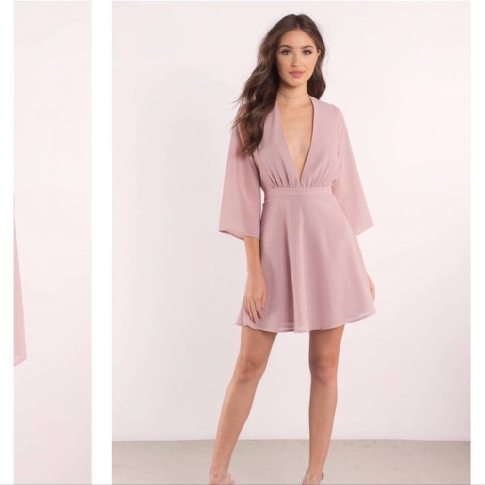 Deep V Tobi dress - Pink color - Size 4